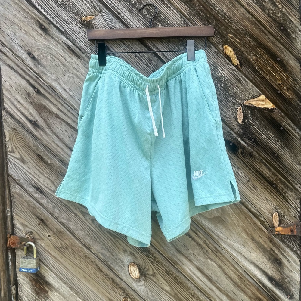 Nike Men’s Lounge Shorts